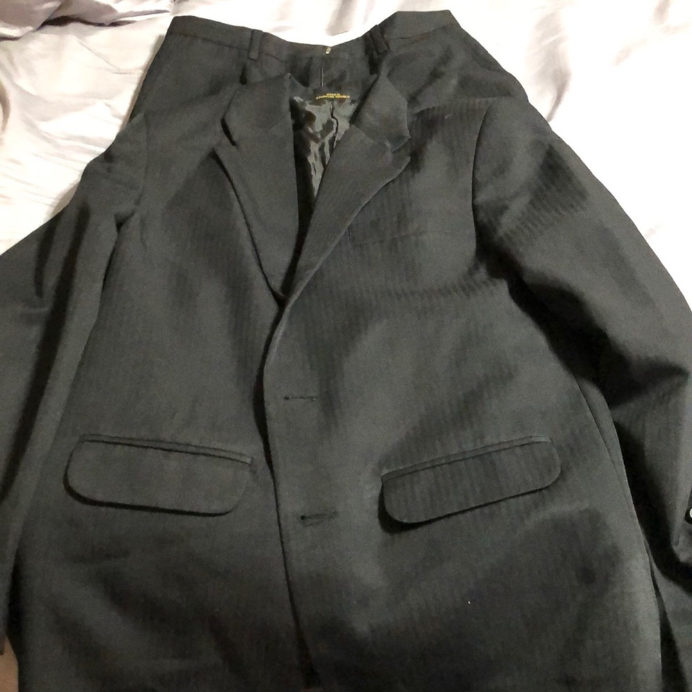 Boys Izod black striped suit